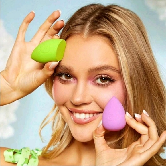 Care Bears 4pc Makeup Sponge Set, Care Bears Makeup Sponges, Rainbow Makeup - Picture 6 of 11